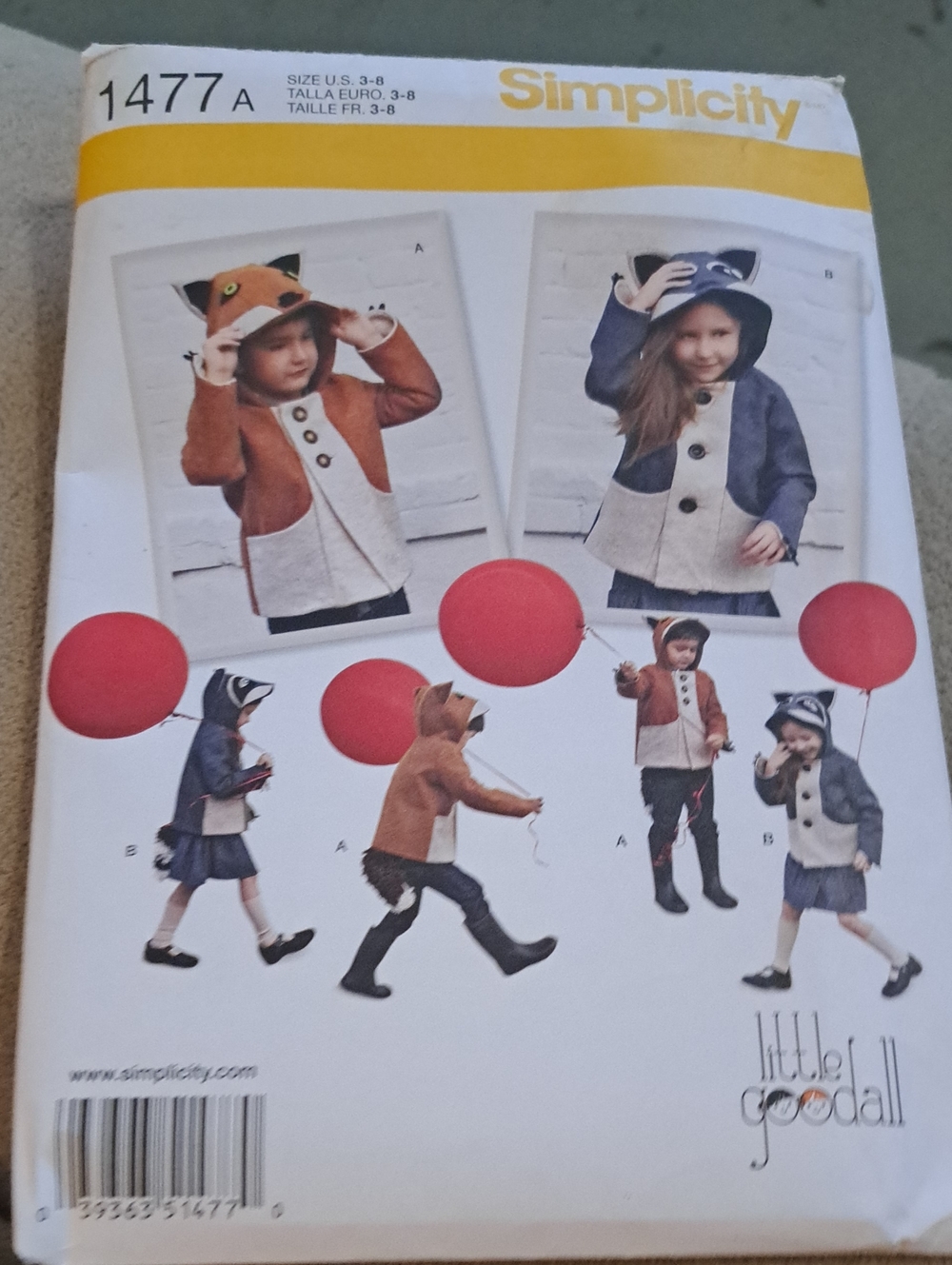 Simplicity Kids Hooded Fox and Raccoon Costume Jackets in Brown and Gray.